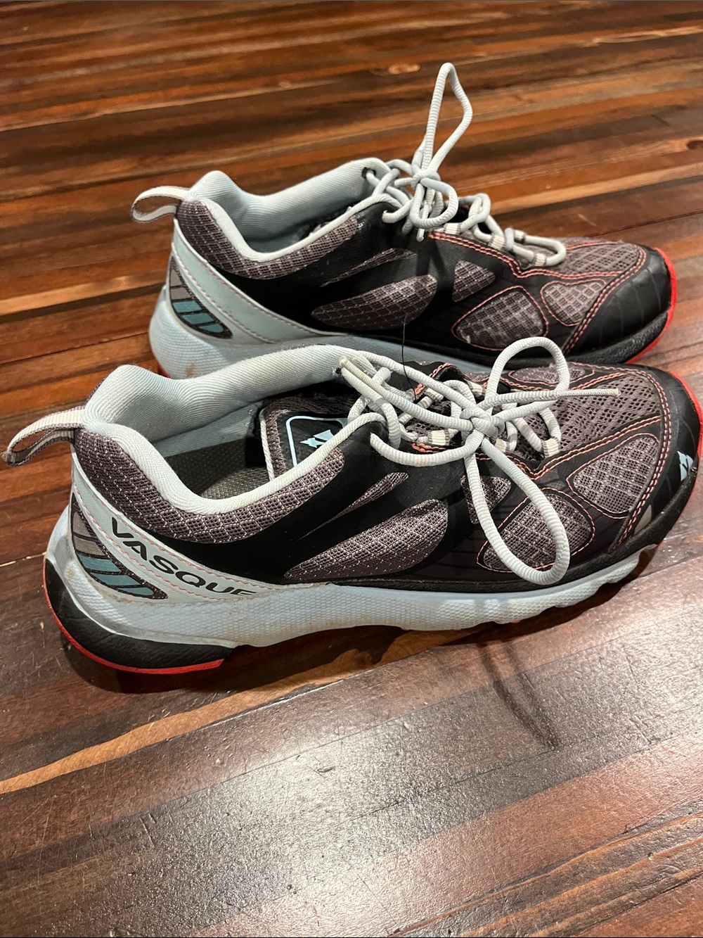 Vasque Men's Gray, Black and Light Blue Trail Sneakers size 8.5